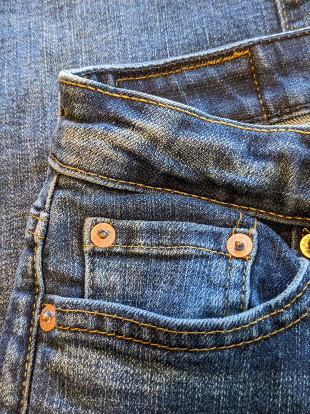 American Eagle Dark Wash Distressed Original Straight Airflex Blue Jeans Size 26 - Picture 2 of 15
